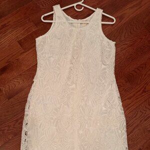 White Lace Tunic Dress Size Large Excellent Condition Casual Dress